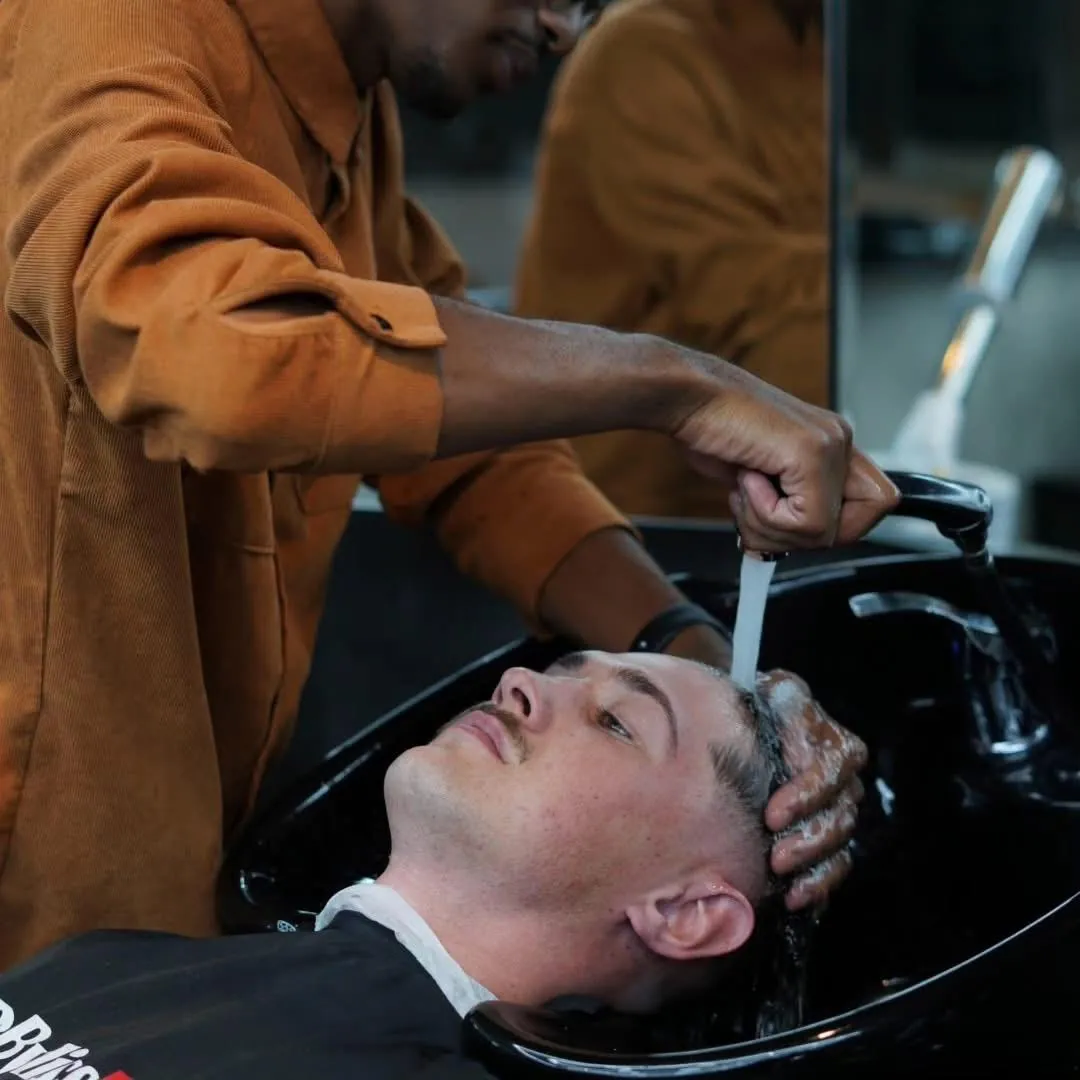 Sharp line-up and taper in Wapadrand Pretoria East